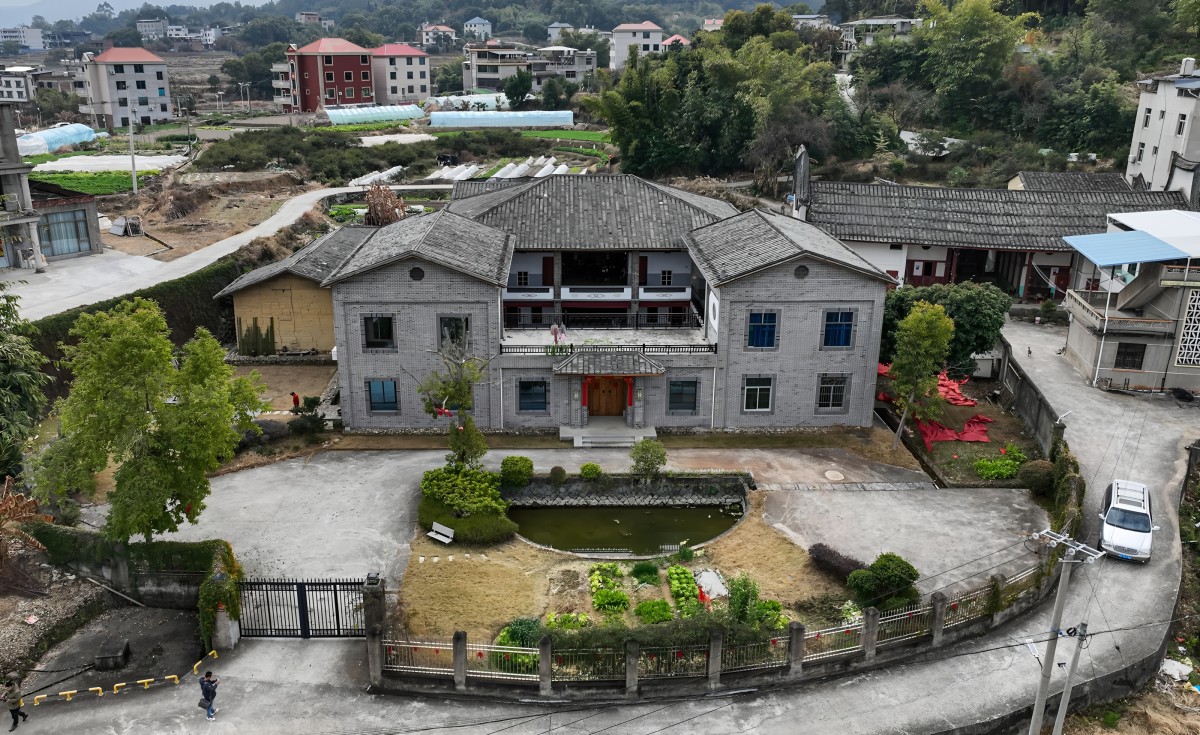 Qiaopi Network and Art Ecosystem: A Study on the Art Sponsorship Mechanism in Southern Fujian